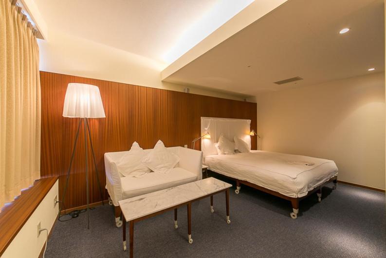 Hotel Landmark Wakayama Exteriör bild