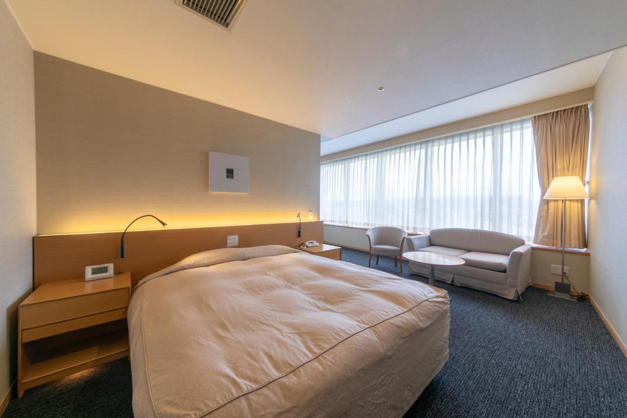 Hotel Landmark Wakayama Exteriör bild